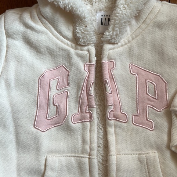 Baby Gap|Logo CozySherpa Hoodie- Size 12-18months - Picture 3 of 9